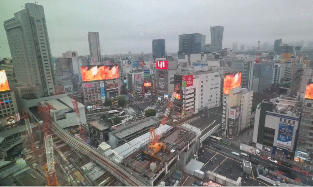 14 synchronization set at Shibuya crossing